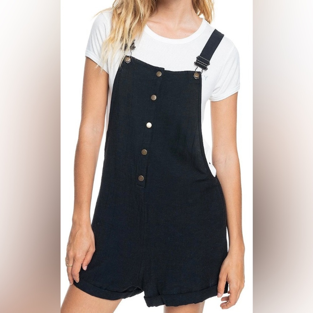 Roxy black shorts overalls